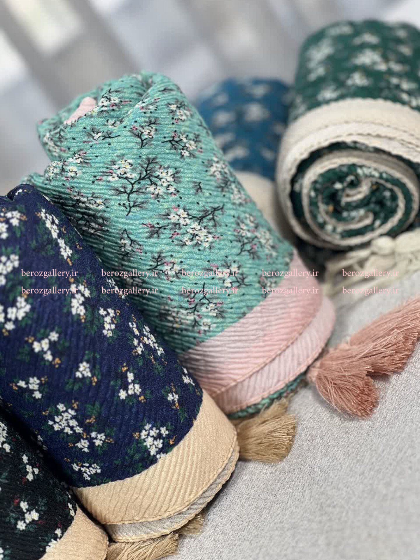 روسری پلیسه برشکا گلدار قواره ۱۳۰ - تصویر 36