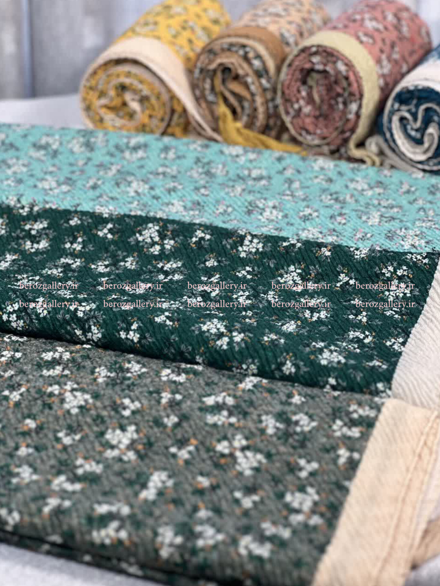 روسری پلیسه برشکا گلدار قواره ۱۳۰ - تصویر 33