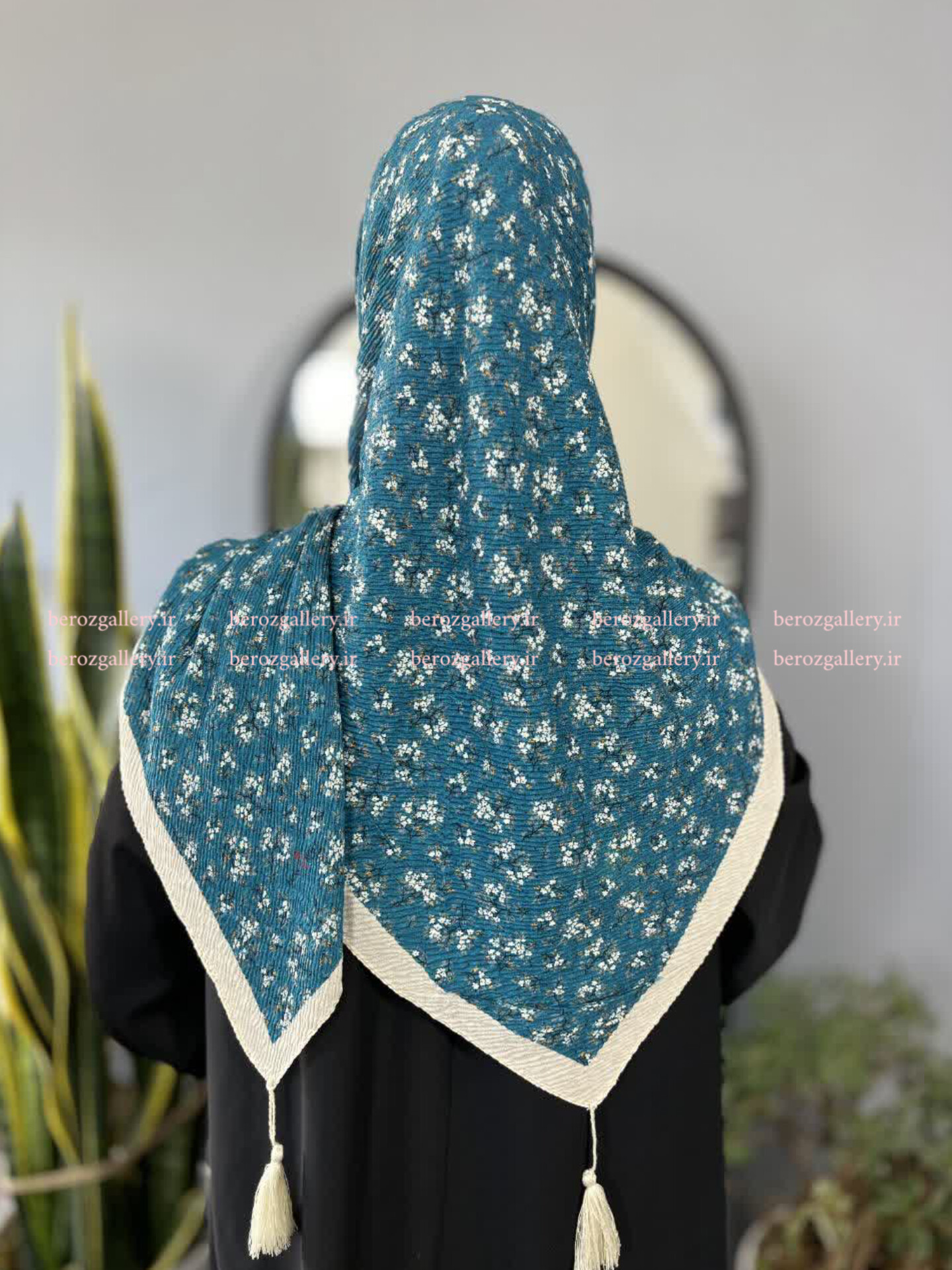 روسری پلیسه برشکا گلدار قواره ۱۳۰ - تصویر 10