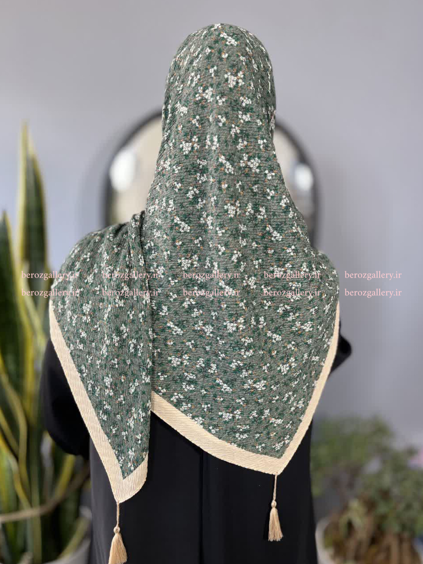 روسری پلیسه برشکا گلدار قواره ۱۳۰ - تصویر 22
