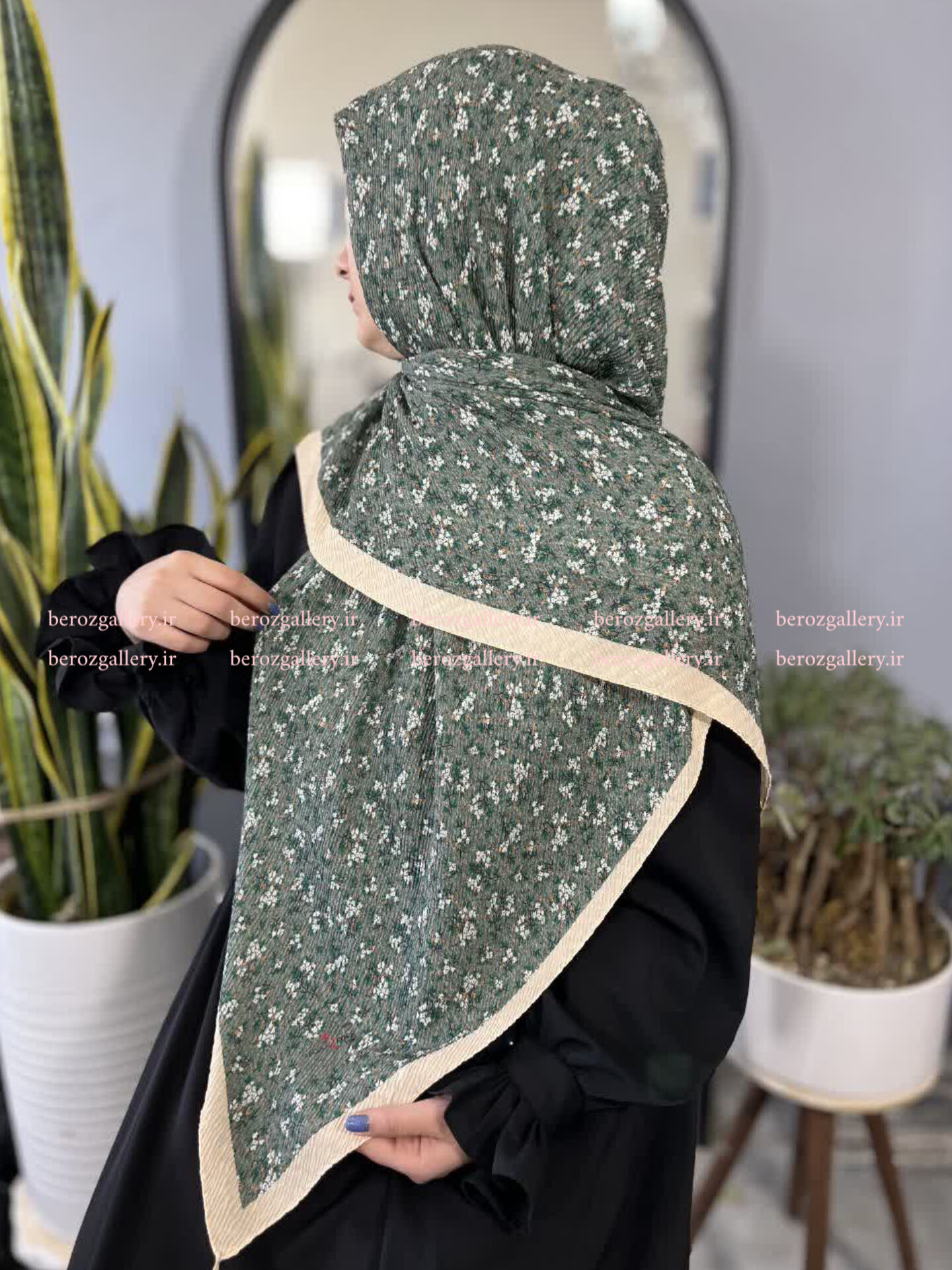 روسری پلیسه برشکا گلدار قواره ۱۳۰ - تصویر 24