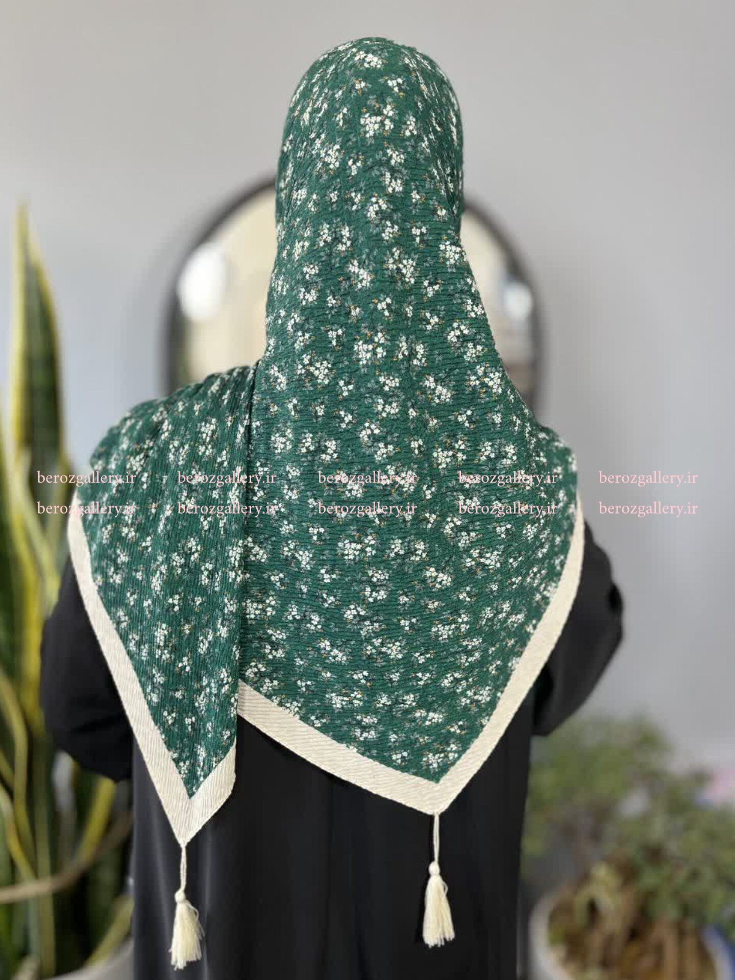 روسری پلیسه برشکا گلدار قواره ۱۳۰ - تصویر 26