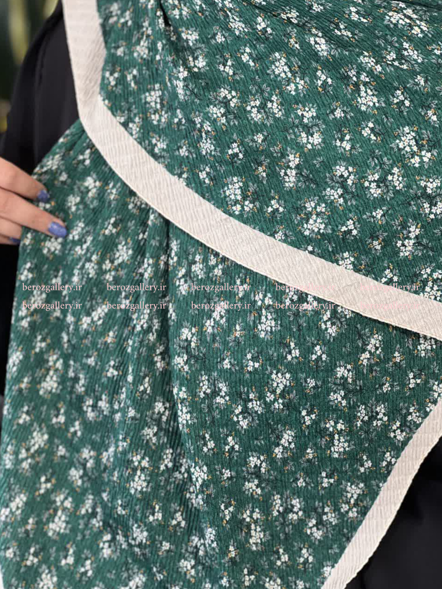 روسری پلیسه برشکا گلدار قواره ۱۳۰ - تصویر 27