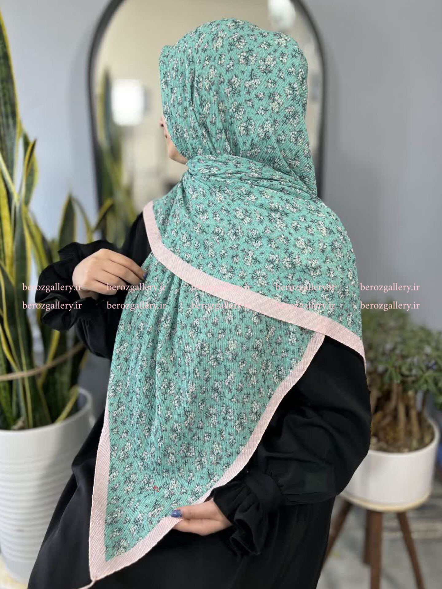 روسری پلیسه برشکا گلدار قواره ۱۳۰ - تصویر 28